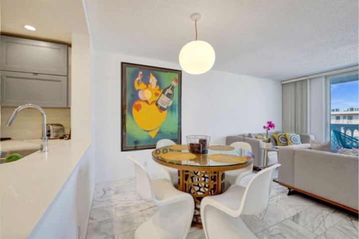 Property Photo: 401 NE 14th Avenue 705 FL 33009