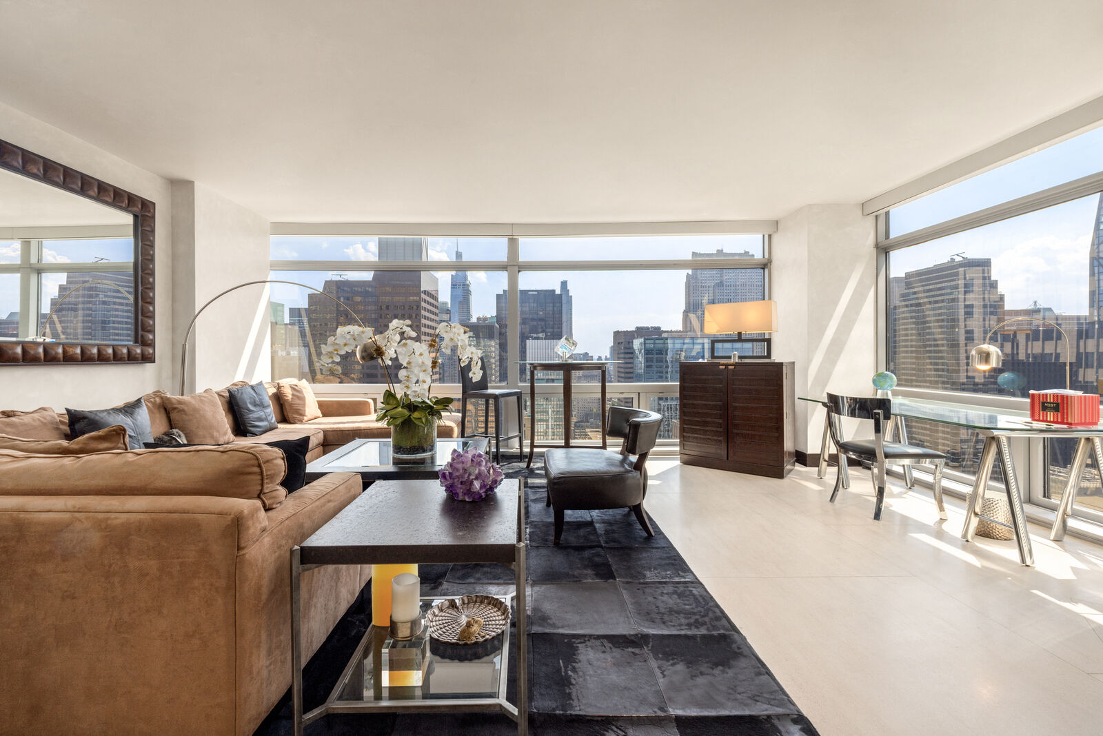 Property Photo:  721 5th Avenue 47A  NY 10022 