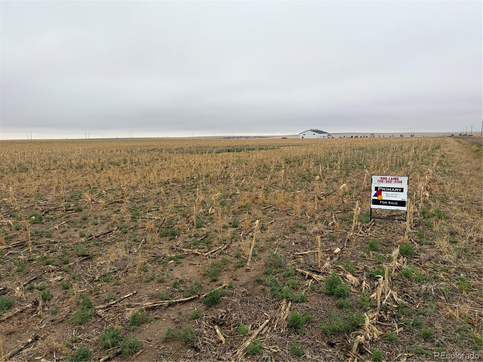 Property Photo:  