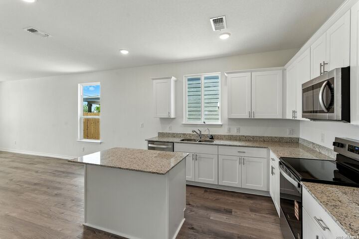 Property Photo:  1253 Toro Playa  TX 78109 