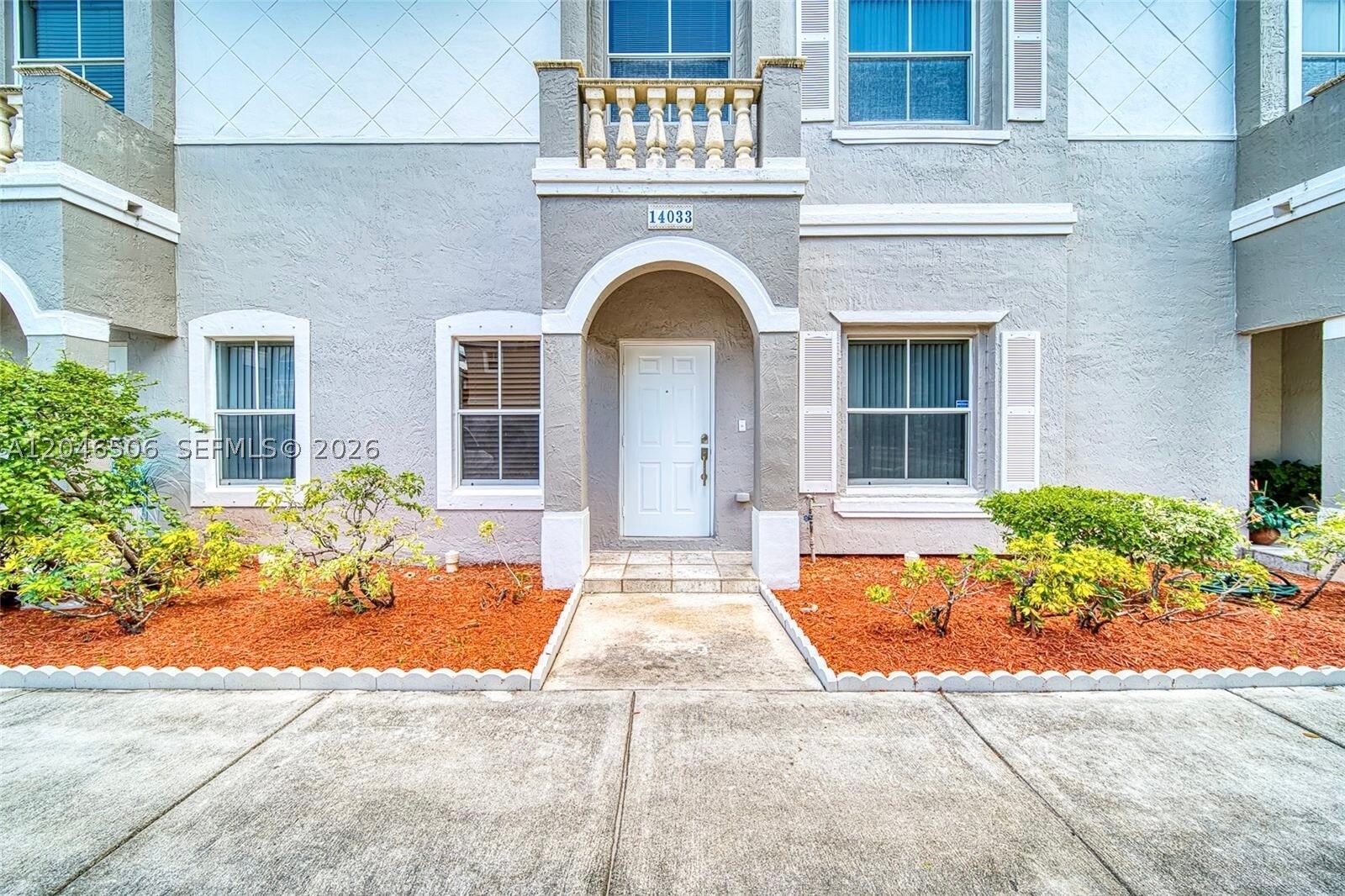 Property Photo:  14033 SW 49th St 6  FL 33027 