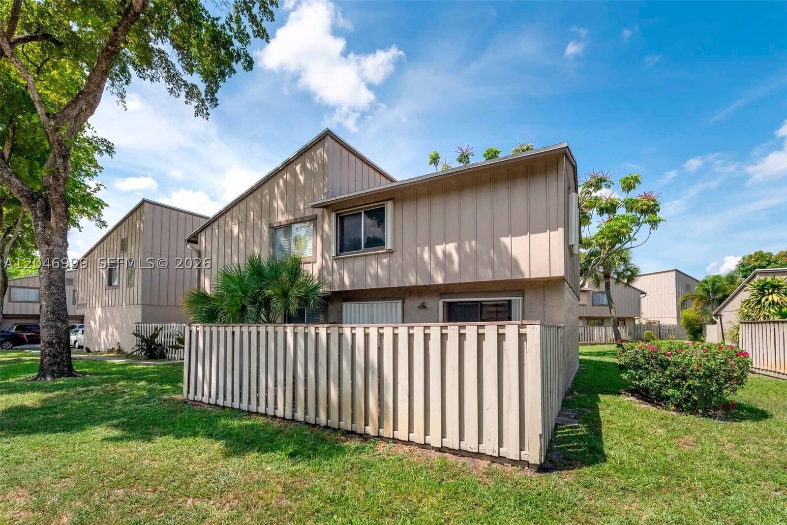 Property Photo: 2201 NW 56th Ave 4-A FL 33313