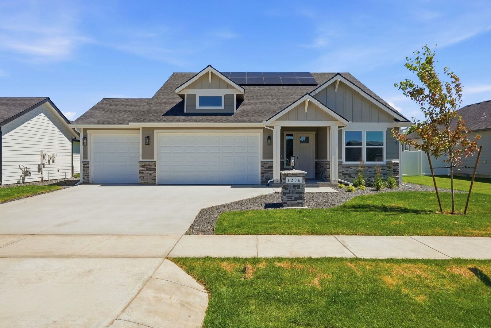 Property Photo:  1236 N High Desert Dr  WA 99006 