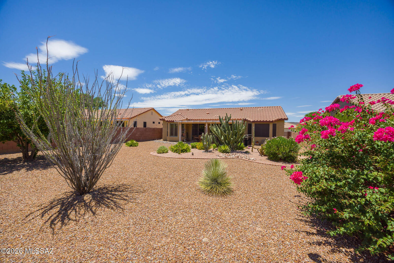 Property Photo:  7706 W Madrigal Drive  AZ 85743 