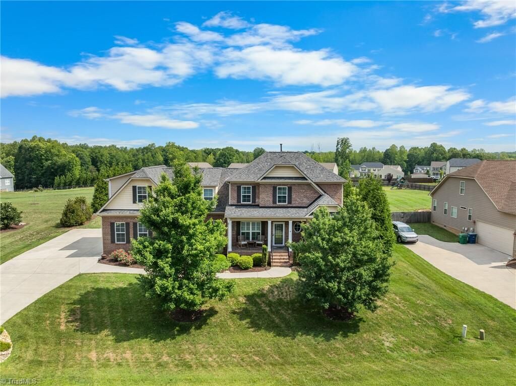 Property Photo:  2905 Bishopsgate Way  NC 27214 