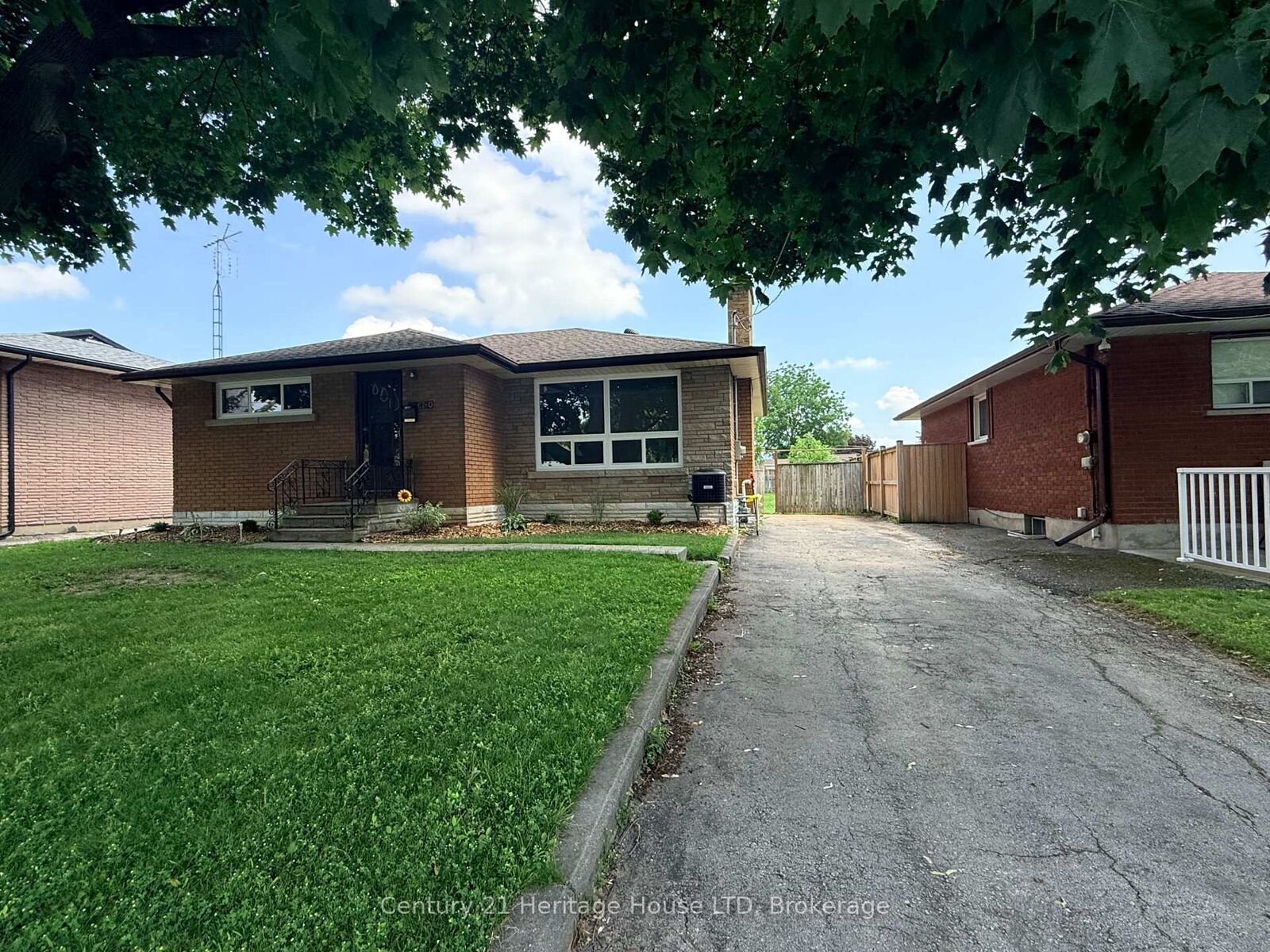 Property Photo: 6780 Hagar Avenue ON L2G 5M4