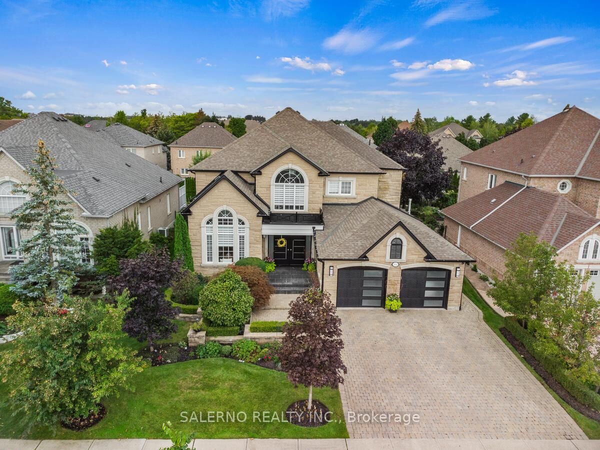 Property Photo: 552 Vaughan Mills Road ON L4H 1H1