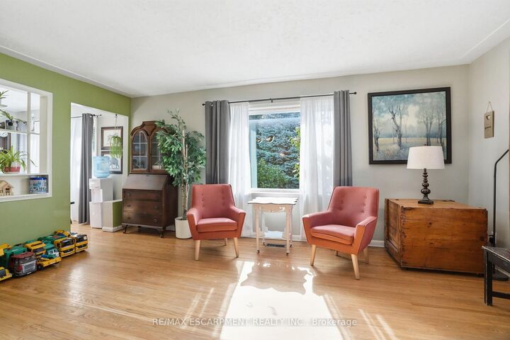 Property Photo: 19 Victoria Street ON N3L 1H8