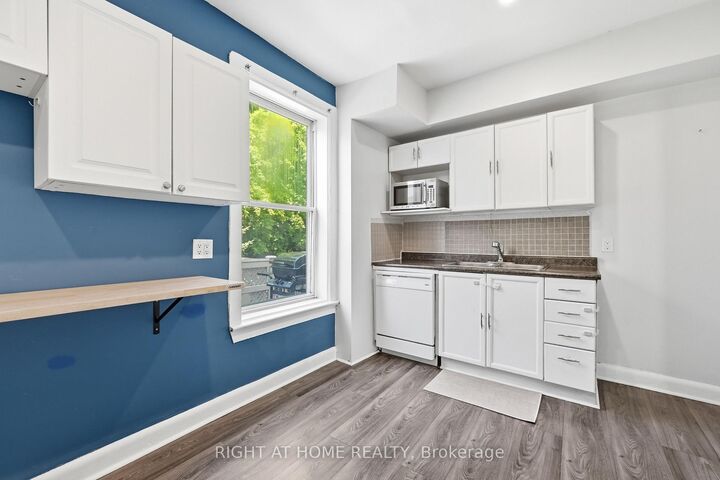 Photo de la propriété: 69 Hillyard Street ON L8L 6B3