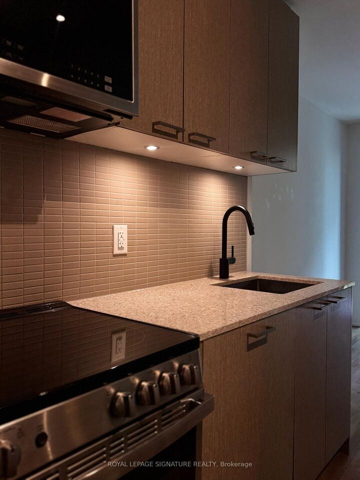 Property Photo: 1808 St. Clair Avenue W 307 ON M6N 1J5
