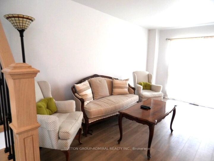 Property Photo: 65 Delaney Crescent ON L4N 7C4