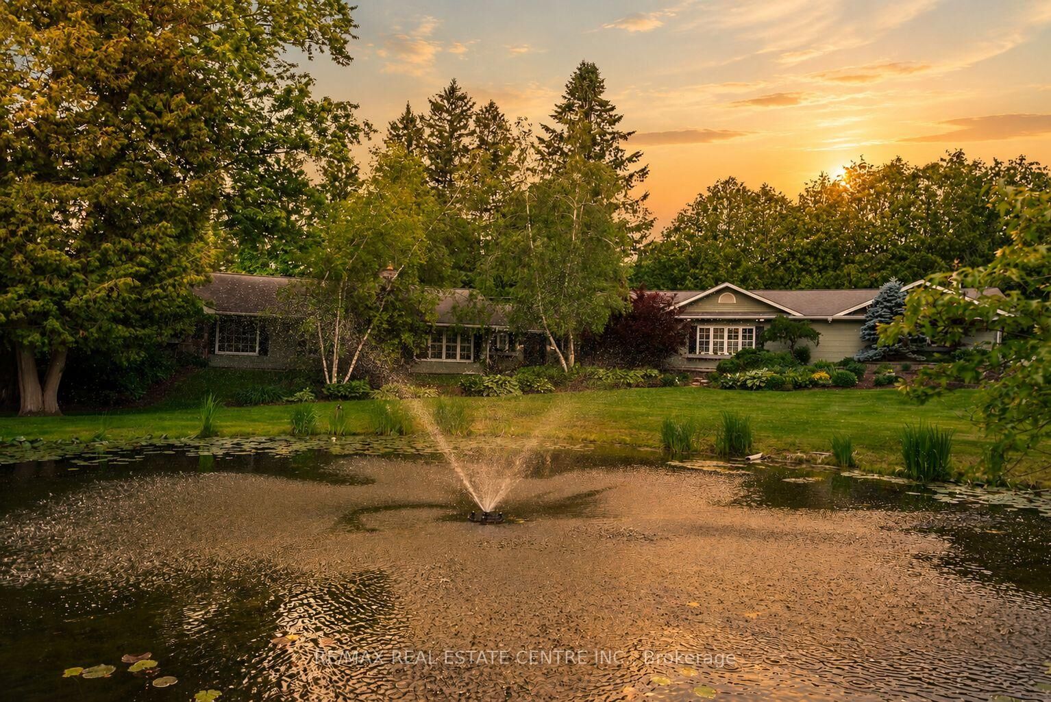 Property Photo: 2 Cedar Drive ON L7K 1H6