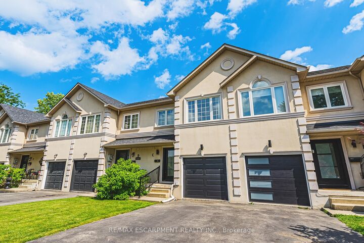 Property Photo:  2116 Prospect Street C  ON L7R 1Y9 