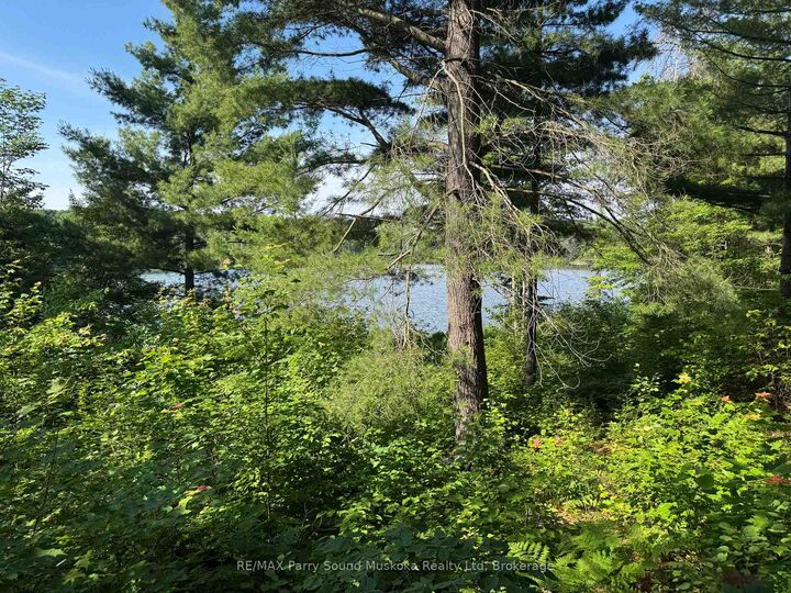 Property Photo:  7 Bourbonnaise Island N/A  ON P0H 1Y0 