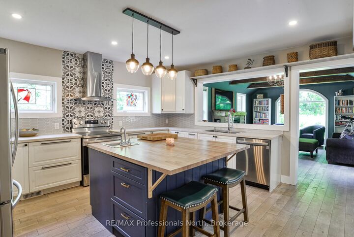 325 McPherson Street — photo 1
