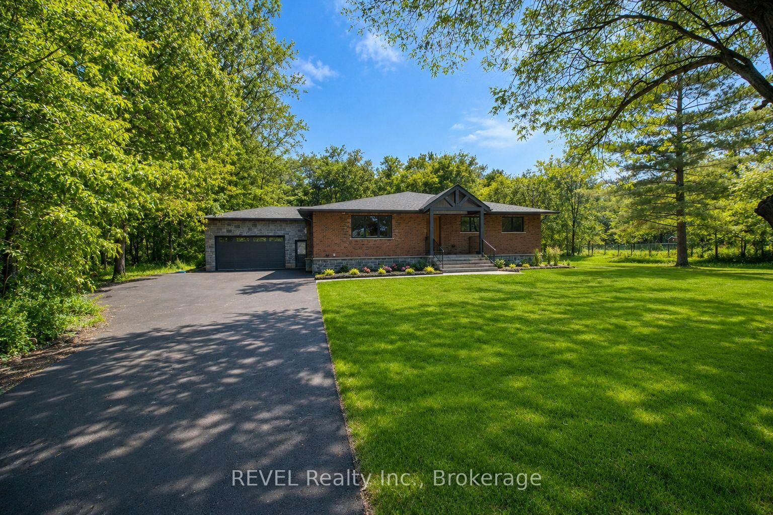 Property Photo: 8780 Brown Road ON L2E 6S5