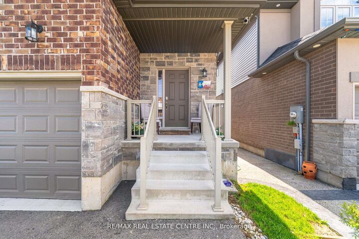 Property Photo:  47 Festival Way  ON L0R 1C0 