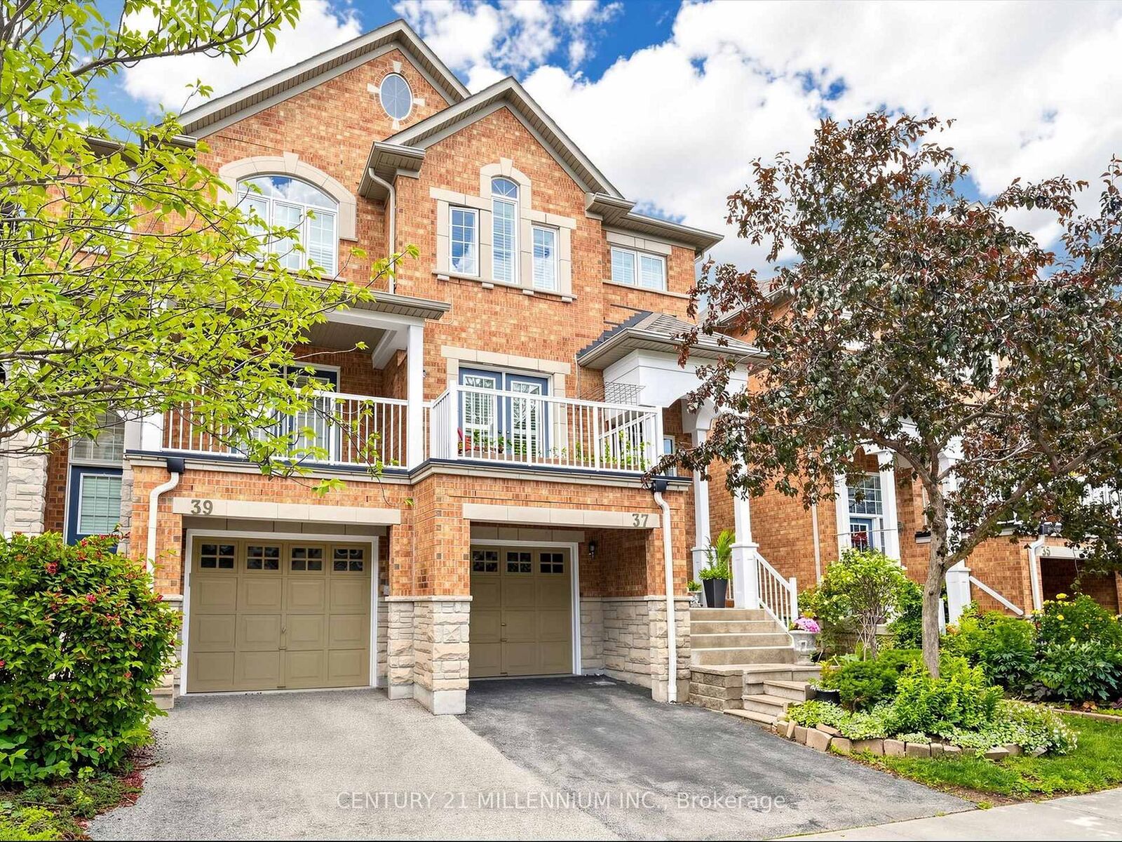Property Photo:  601 Shoreline Drive 37  ON L5B 4K7 