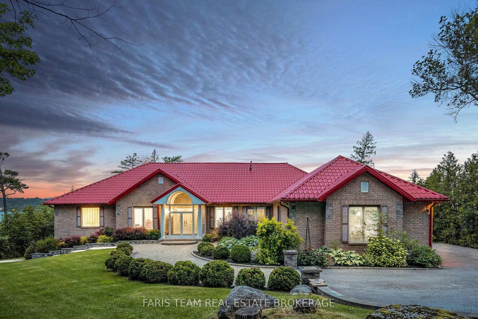 Property Photo: 354 Brewery Lane ON L3V 7H8