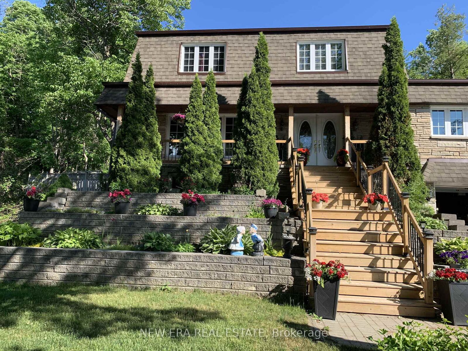 Property Photo:  645 Hatton Avenue  ON K0L 1H0 