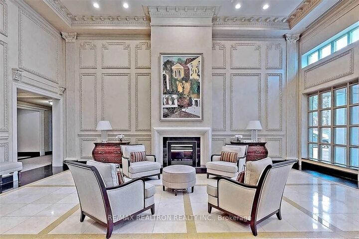 Property Photo: 18 William Carson Crescent 211 ON M2P 2G6