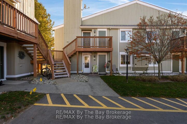 19 Dawson Drive 39 — photo 1