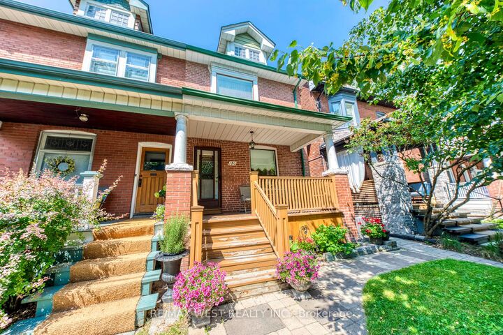 Property Photo:  170 Pacific Avenue  ON M6P 2P5 