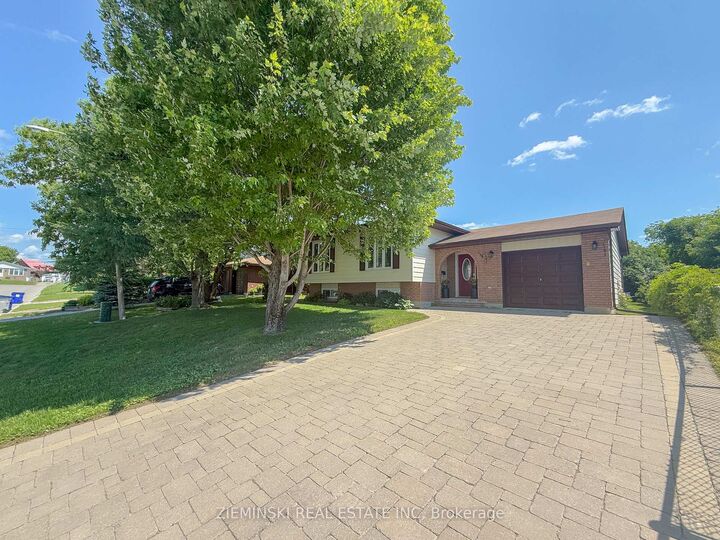 Photo de la propriété:  199 Clement Avenue  ON P0N 1C0 