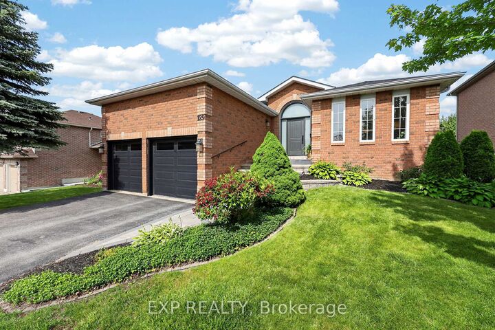 Property Photo:  129 Golden Meadow Road  ON L4N 8K3 