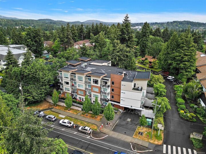 280 Island Hwy #309 — photo 1