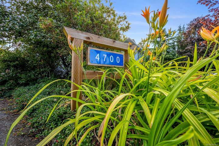 Property Photo: 4700 Alderwood Pl #103 BC V9N 9A1