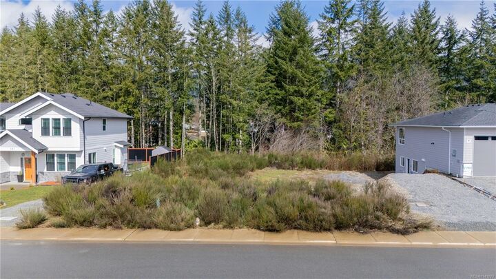 145 Edgewood Dr — photo 1