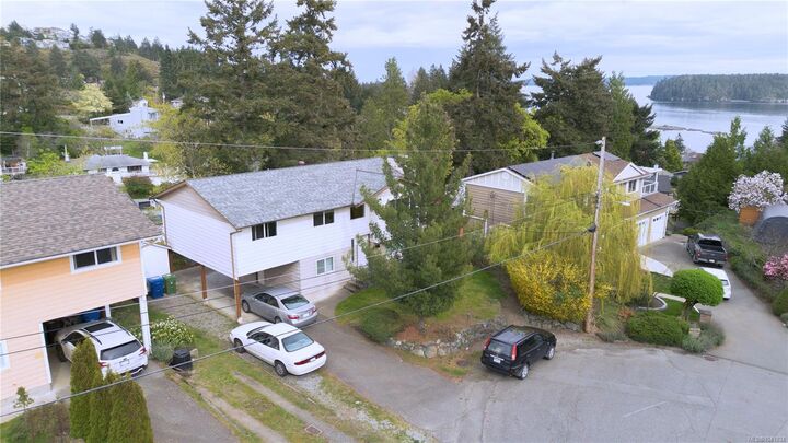 3161 Marion Way — photo 1