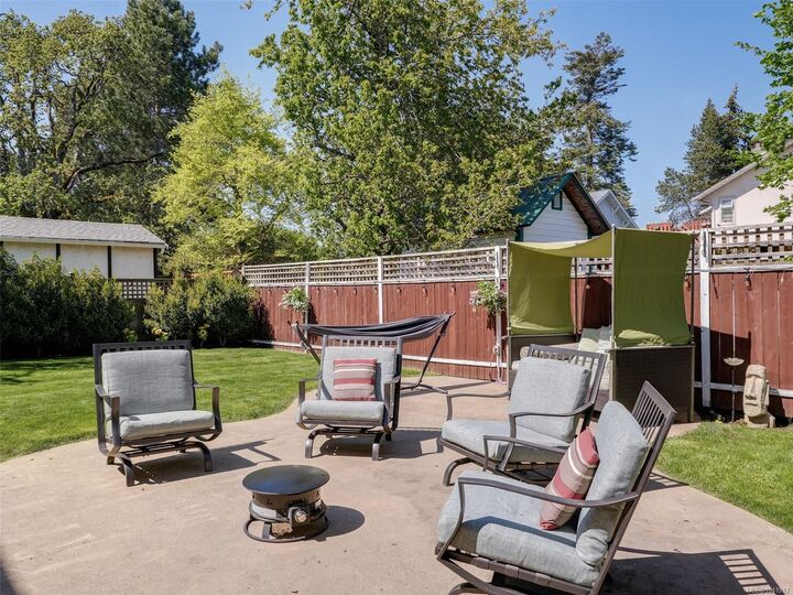 Property Photo:  4256 Ponderosa Cres  BC V8Z 7G2 