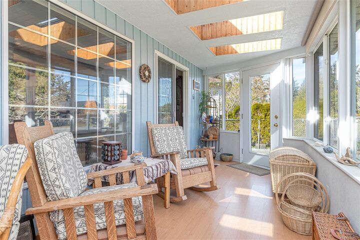 Property Photo:  5340 Gainsberg Rd  BC V0R 1G0 