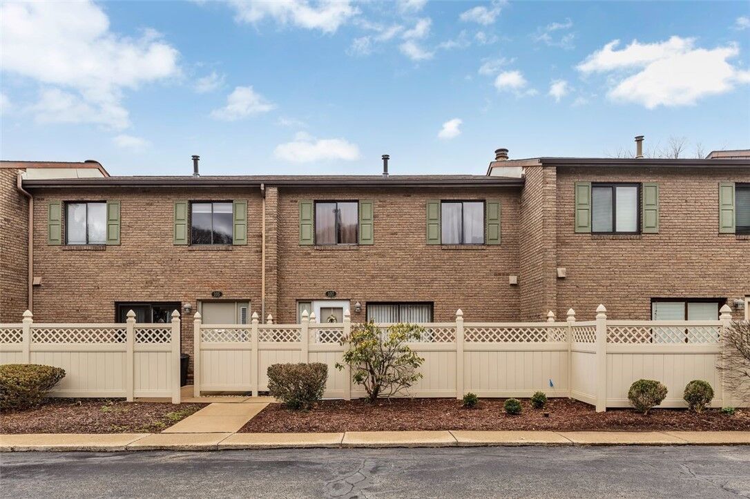 Property Photo: 107 Georgetown Ln PA 15632