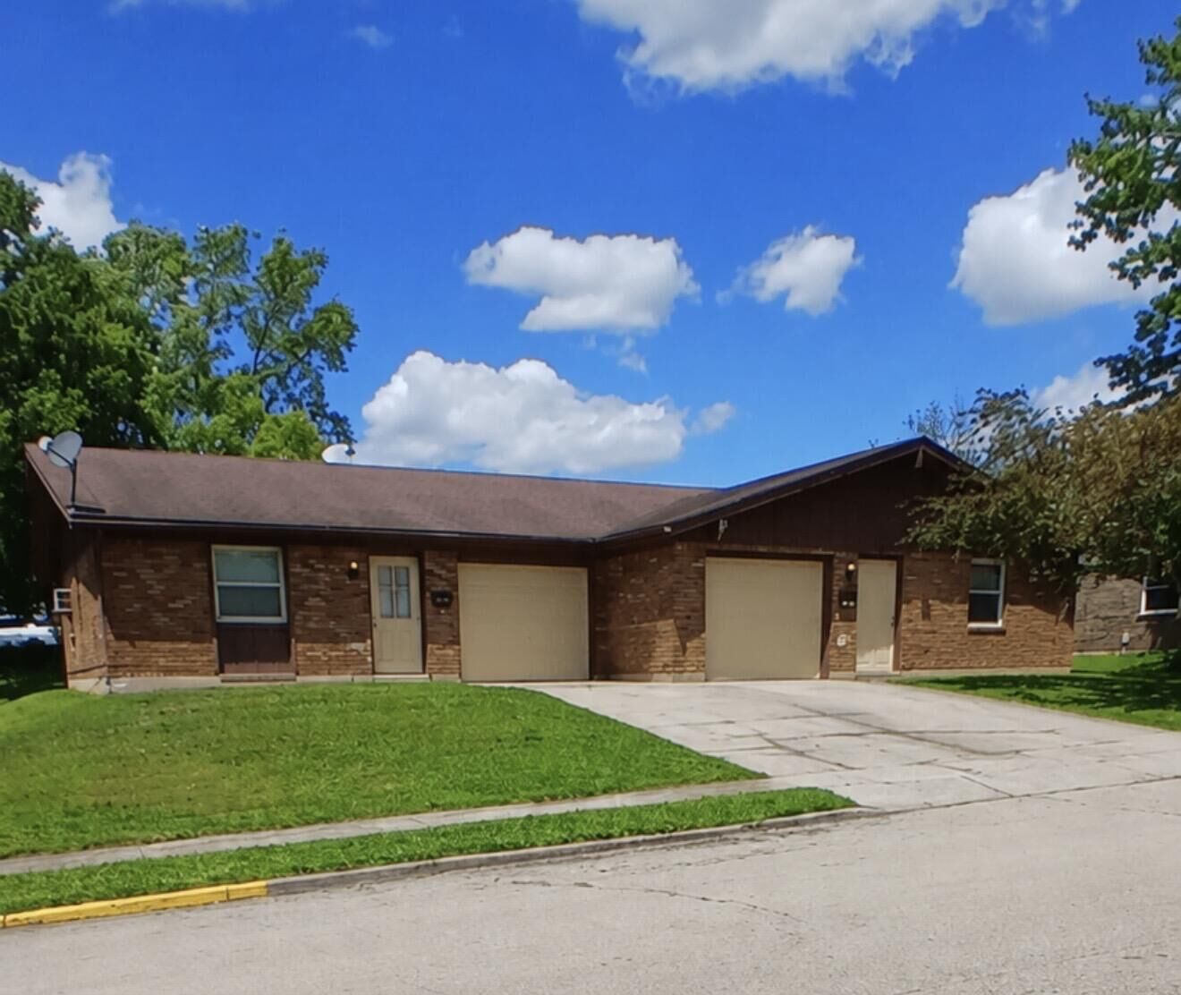 Property Photo:  1233-1235 Heritage Drive  OH 45373 