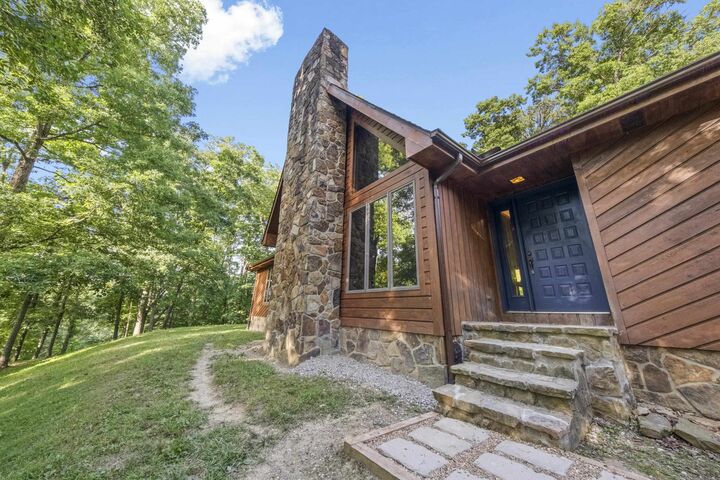 Property Photo: 444 Bucksaw Junction KY 41143