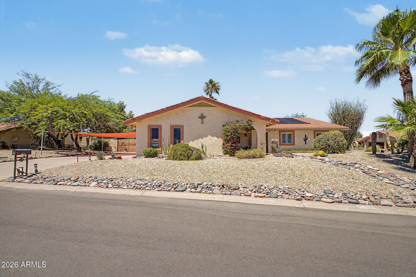 Property Photo:  15720 E Cervantes Court  AZ 85268 