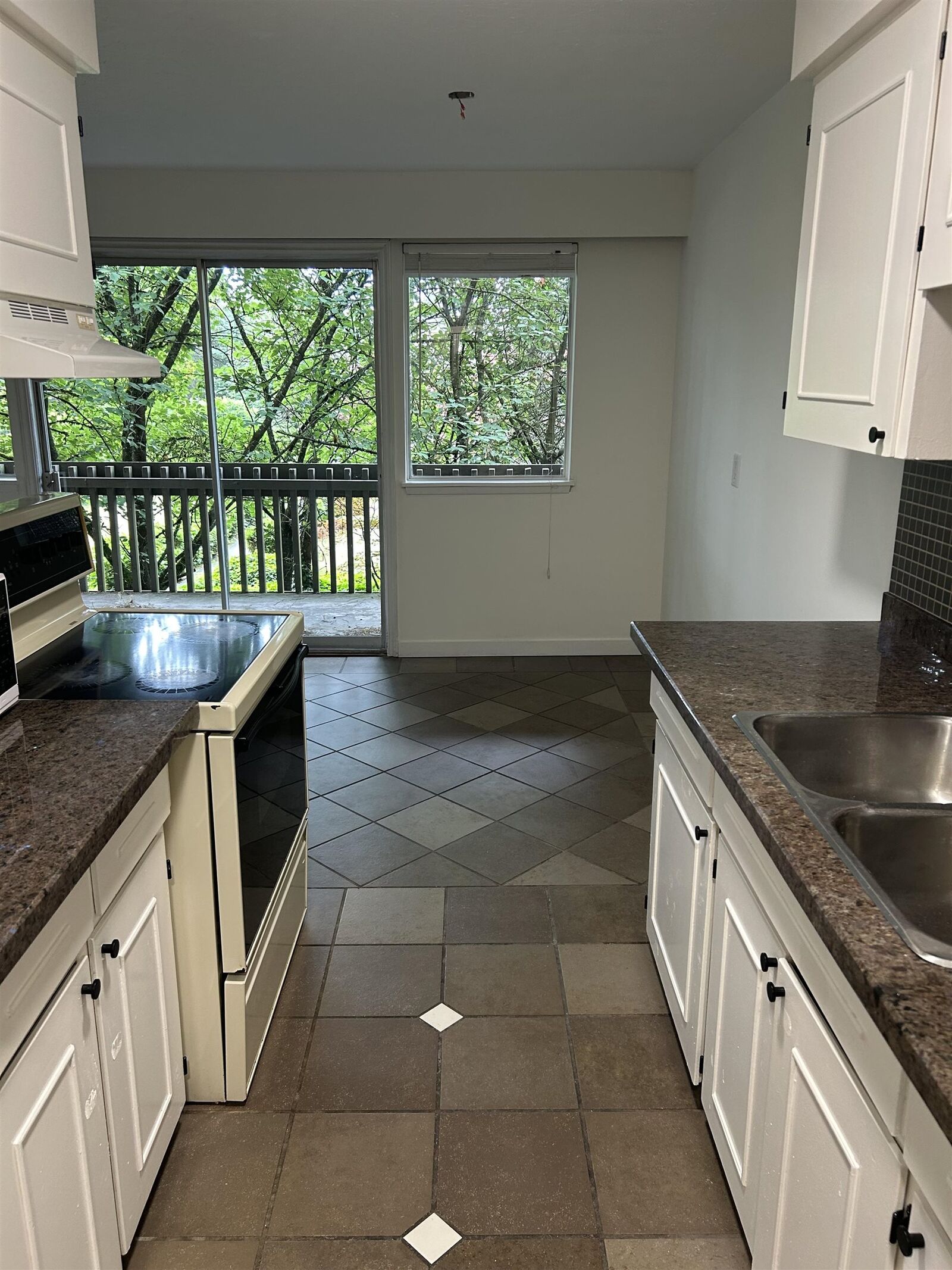 Property Photo:  5820 Hastings Street  BC V5B 1R6 