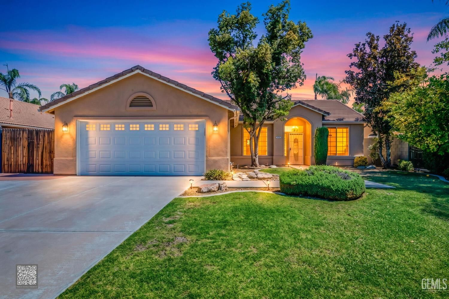 Property Photo: 12514 Sawtooth Avenue CA 93312