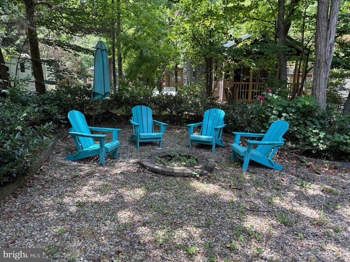 Property Photo:  724 Monmouth Rd 14  NJ 08514 
