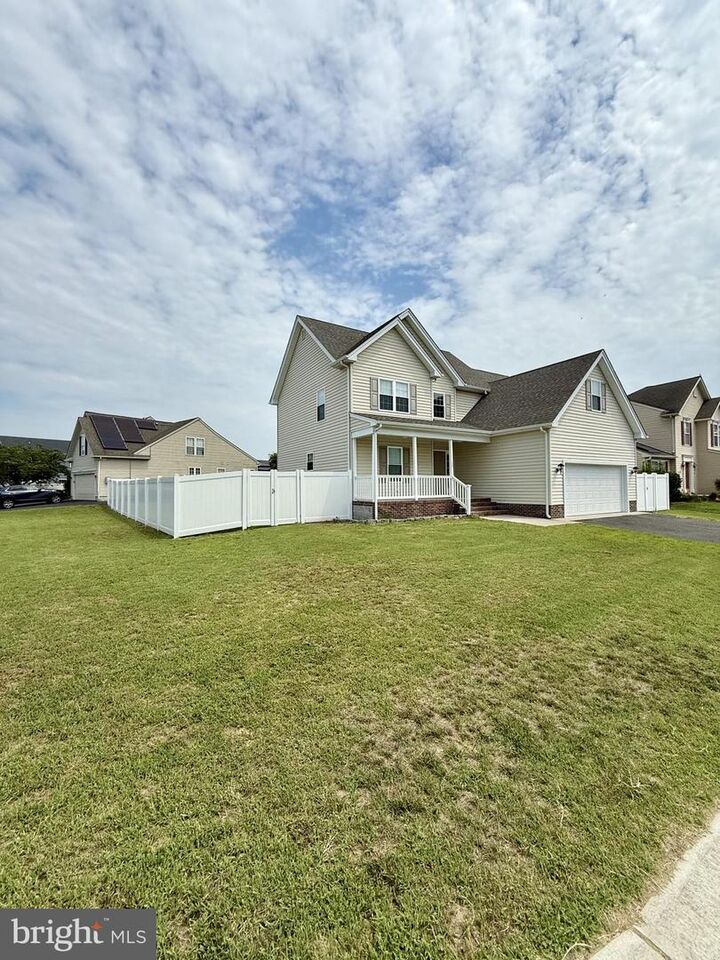 Property Photo:  750 Wye Oak Drive  MD 21826 
