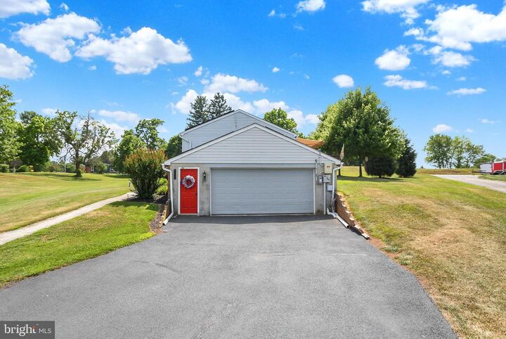 Property Photo: 1200 Conewago Creek Road PA 17345