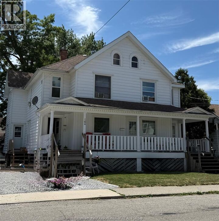 Property Photo: 162/164 Raleigh Street ON N7M 2N3