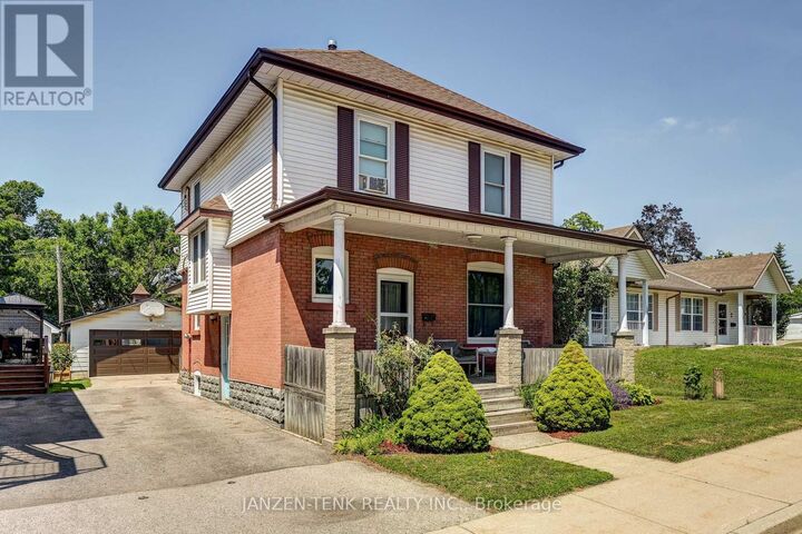 Property Photo: 17 King Street ON N4G 3E3
