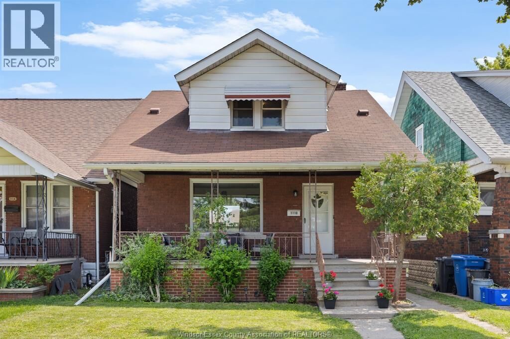 Property Photo:  1118 Louis Avenue  ON N9A 1Y2 