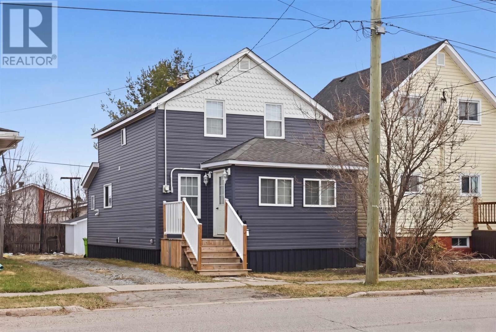 Property Photo:  148 Turner Ave  ON P6C 4S2 