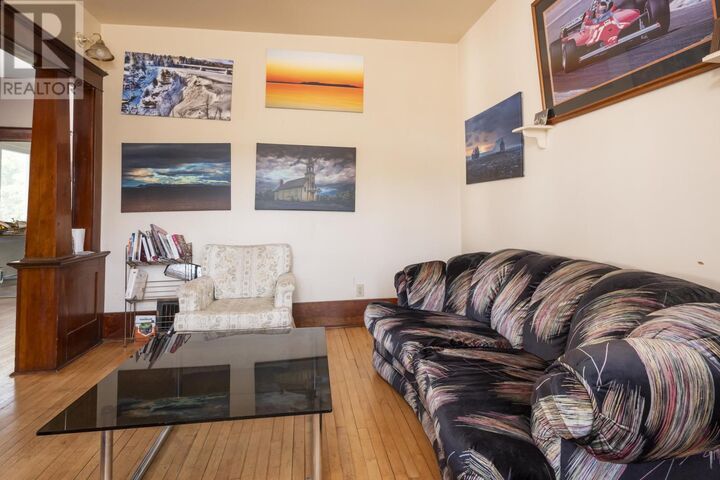 Property Photo: 337 Heron St ON P7C 2M7