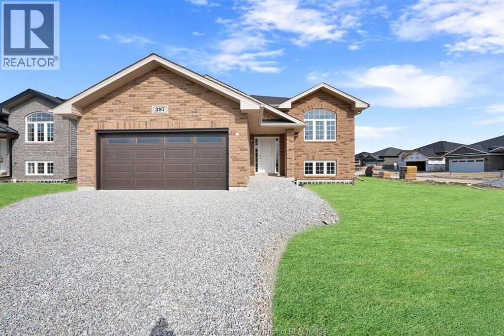Property Photo:  397 Hemlock Lane Main  ON N8L 1A9 